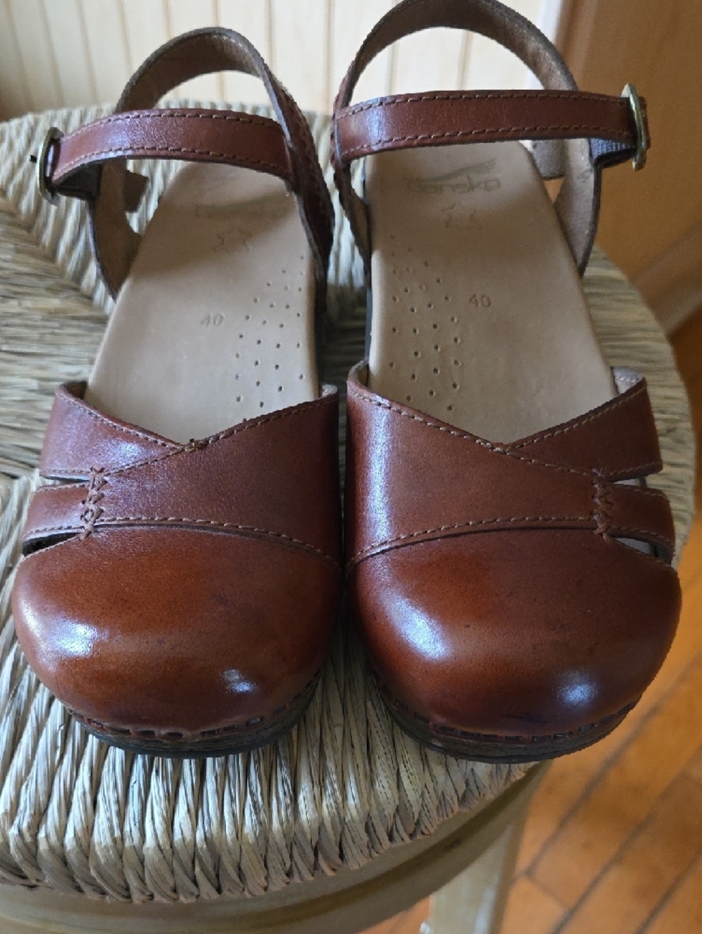 Dansko Brown Leather Slingback Clogs Like New - Picture 2 of 6